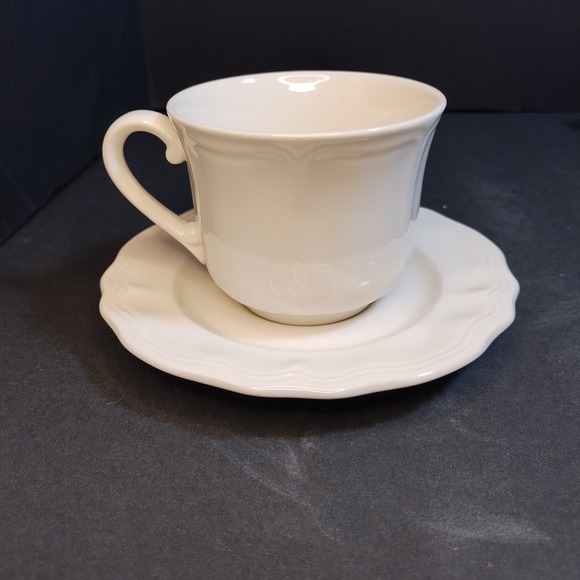 Set of 4 Federalist Ironstone Cup & Saucer‎ Scalloped Edge 4238 Japan 3" Vintage - Picture 3 of 16